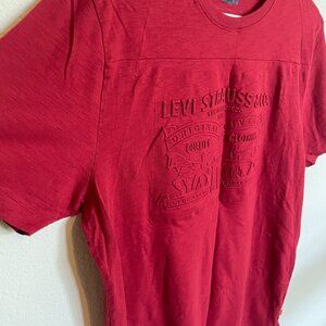 Levi Strauss Embossed Raised Short Sleeve Red T-Shirt Men's Large